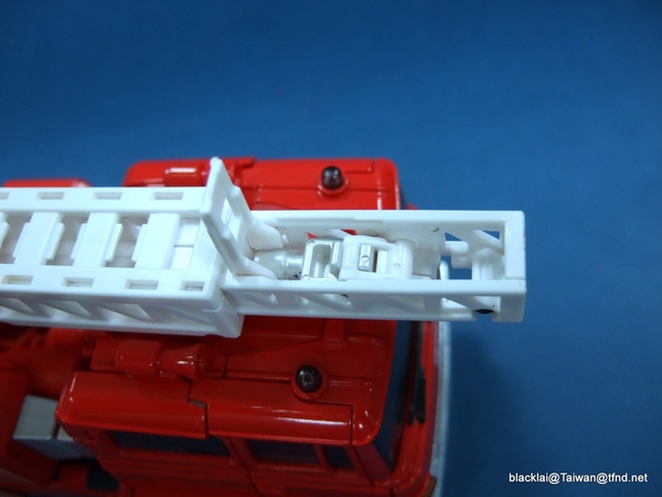 MP 33 Masterpiece Inferno   In Hand Image Gallery  (10 of 126)